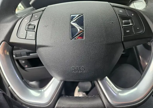 CITROËN DS5 1.6 THP SoChic