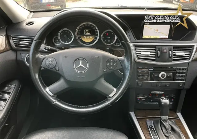 MERCEDES-BENZ Klasa E 200 BlueTEC 7G-TRONIC Elegance