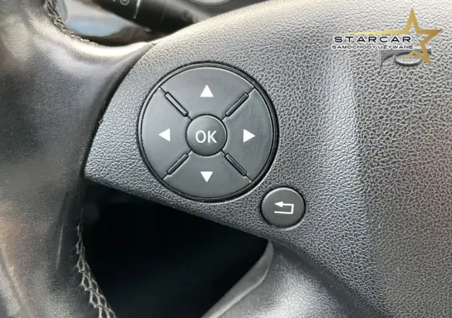 MERCEDES-BENZ Klasa E 200 BlueTEC 7G-TRONIC Elegance