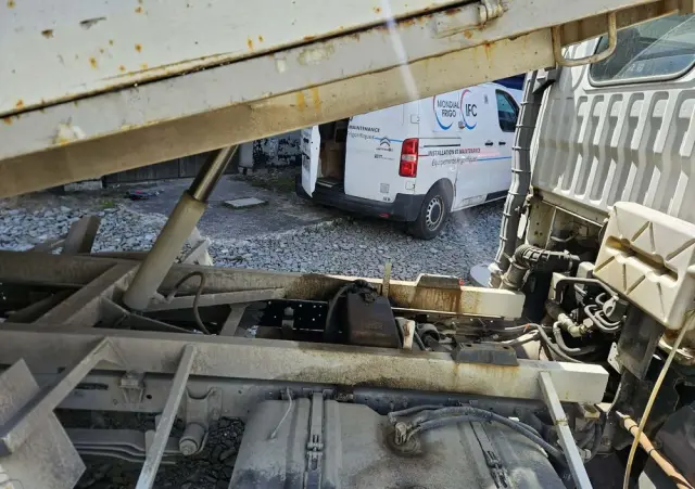 NISSAN CABSTAR WYWROTKA 