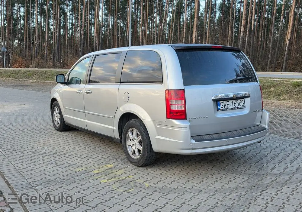 CHRYSLER Grand Voyager 2.8 CRD Automatik LX