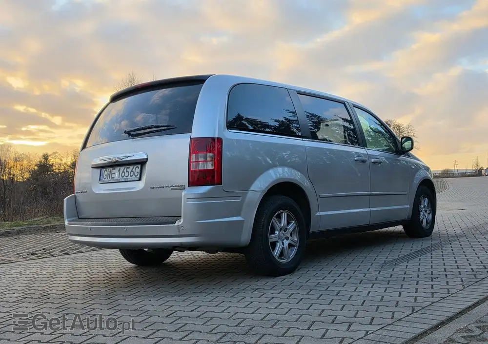 CHRYSLER Grand Voyager 2.8 CRD Automatik LX