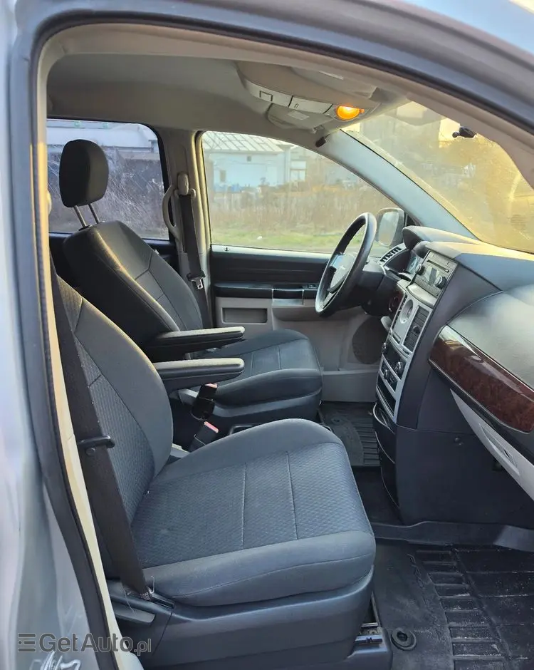 CHRYSLER Grand Voyager 2.8 CRD Automatik LX