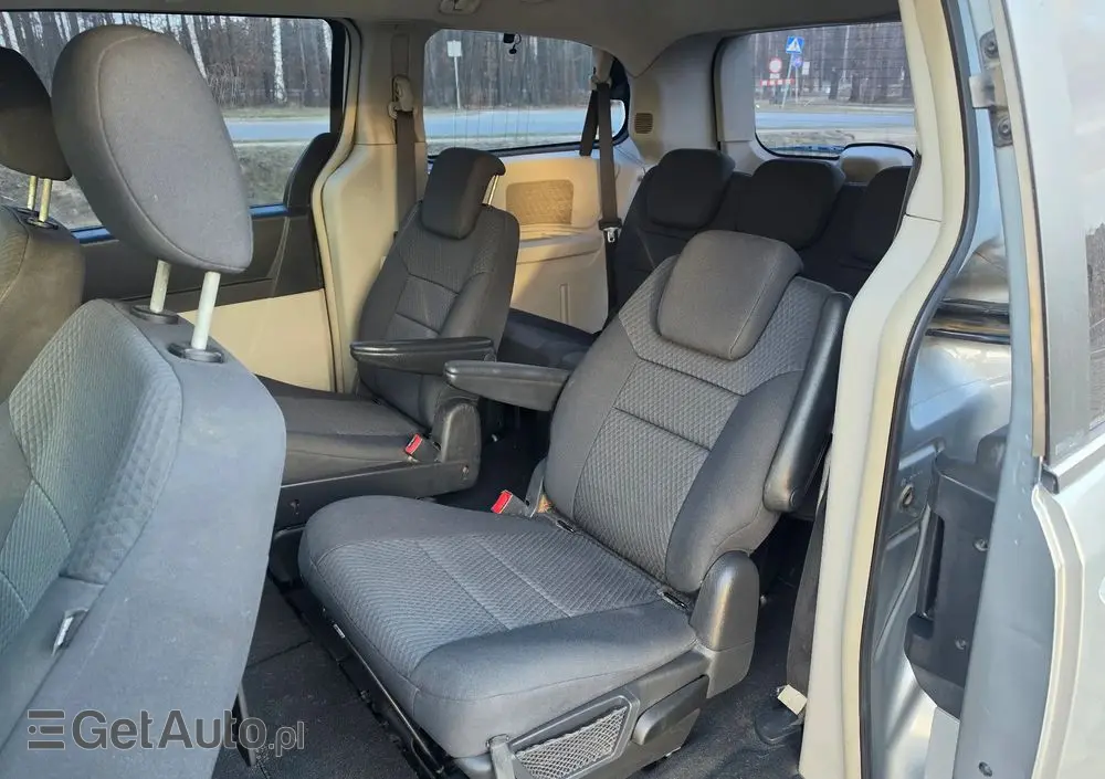 CHRYSLER Grand Voyager 2.8 CRD Automatik LX