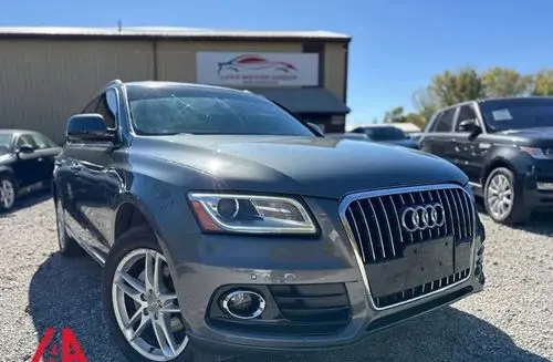AUDI Q5 