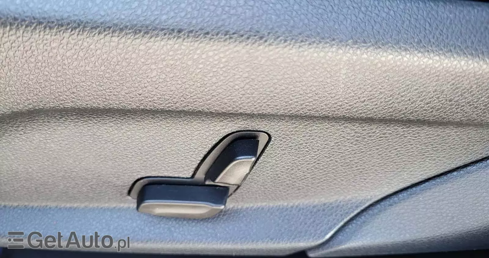 MERCEDES-BENZ GLC 220 d 4-Matic