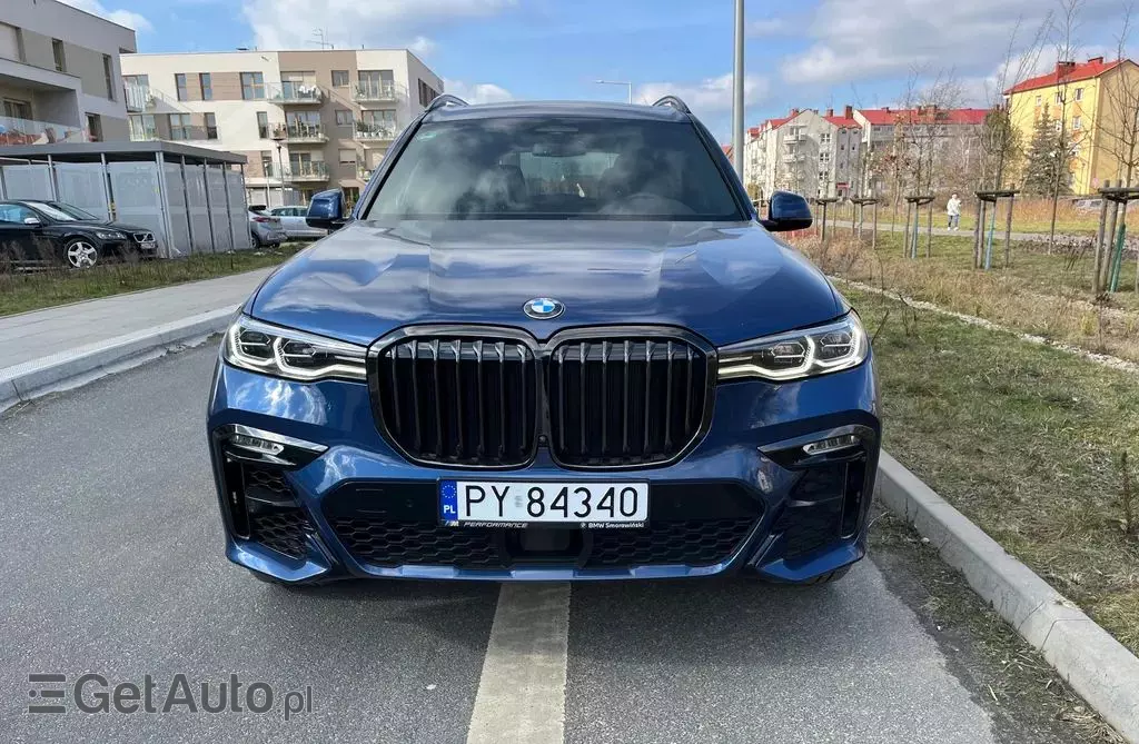 BMW X7 