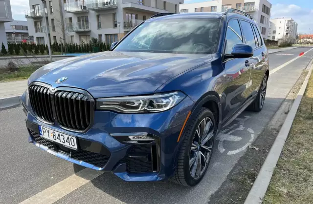 BMW X7 