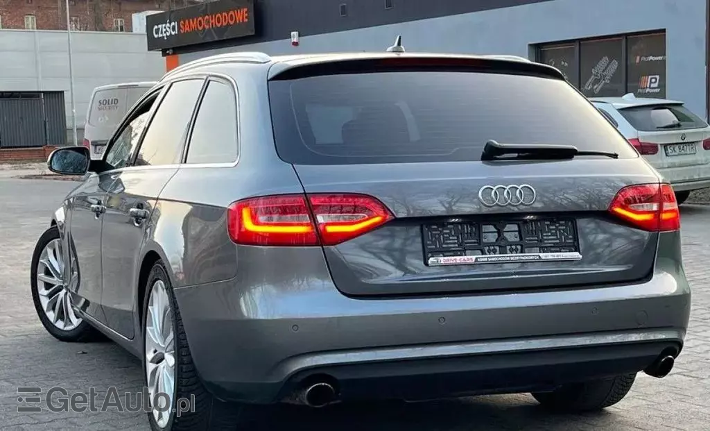 AUDI A4 