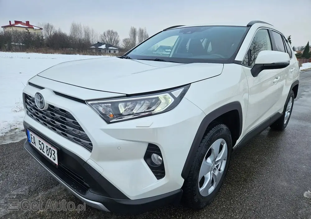 TOYOTA RAV4 