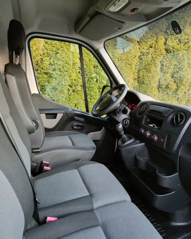 RENAULT Master 2,3 dCi L2H2 Chłodnia Thermo King 