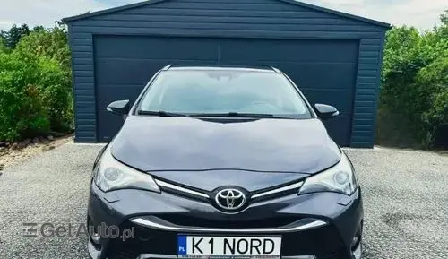 TOYOTA Avensis 