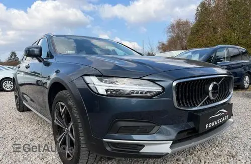 VOLVO V90 Cross Country 