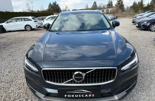 VOLVO V90 Cross Country 