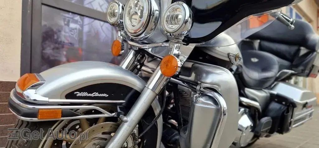 HARLEY-DAVIDSON Touring 