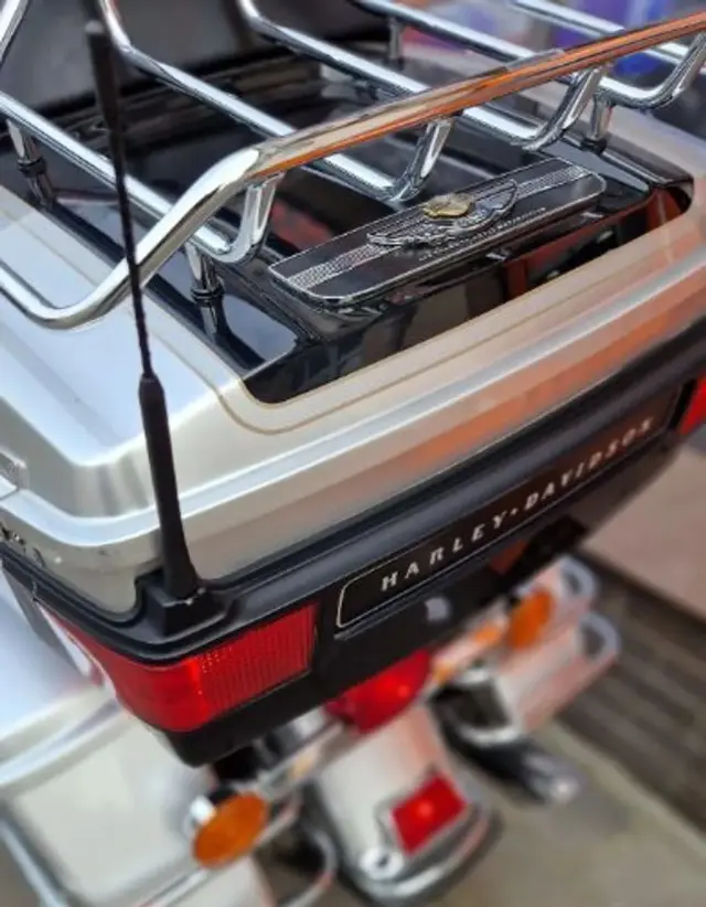 HARLEY-DAVIDSON Touring 