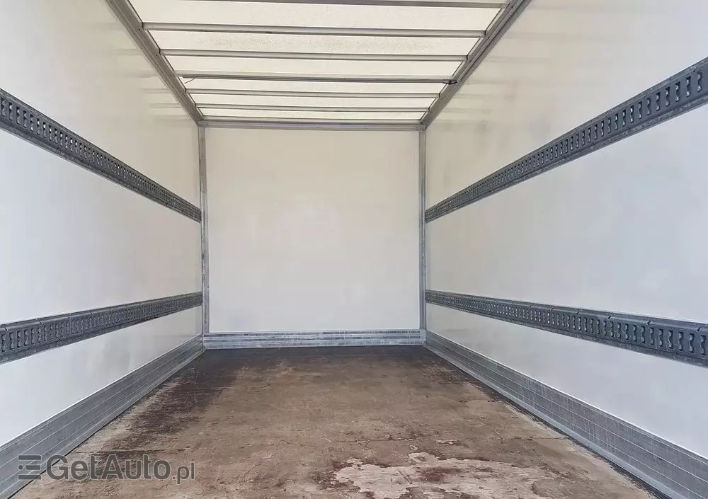 RENAULT MASTER KONTENER 8EP 4,21x2,23x2,22 KLIMA MANUAL KRAJOWY 6-BIEGÓW 