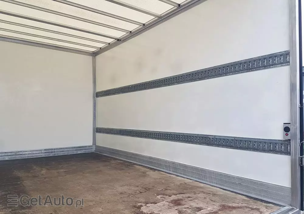 RENAULT MASTER KONTENER 8EP 4,21x2,23x2,22 KLIMA MANUAL KRAJOWY 6-BIEGÓW 