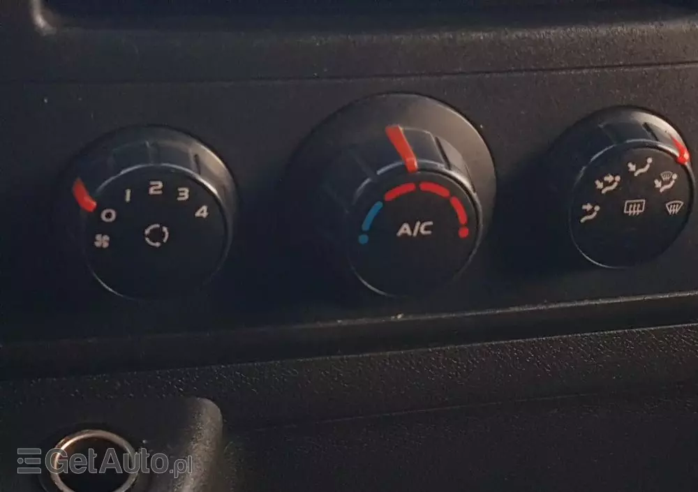 RENAULT MASTER KONTENER 8EP 4,21x2,23x2,22 KLIMA MANUAL KRAJOWY 6-BIEGÓW 