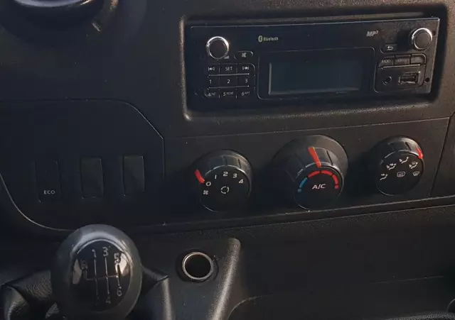 RENAULT MASTER KONTENER 8EP 4,21x2,23x2,22 KLIMA MANUAL KRAJOWY 6-BIEGÓW 