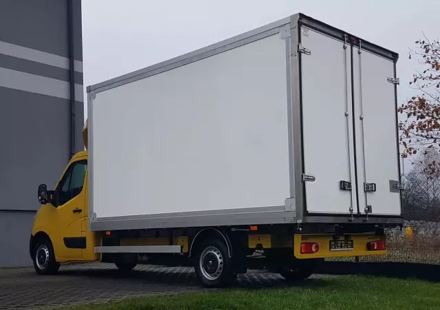 RENAULT MASTER KONTENER 8EP 4,21x2,23x2,22 KLIMA MANUAL KRAJOWY 6-BIEGÓW 
