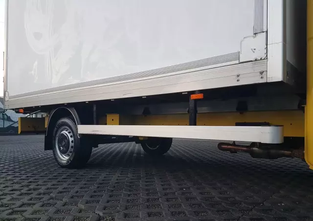 RENAULT MASTER KONTENER 8EP 4,21x2,23x2,22 KLIMA MANUAL KRAJOWY 6-BIEGÓW 