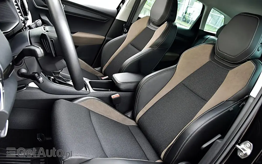 SKODA Karoq 1.5 TSI ACT Selection DSG