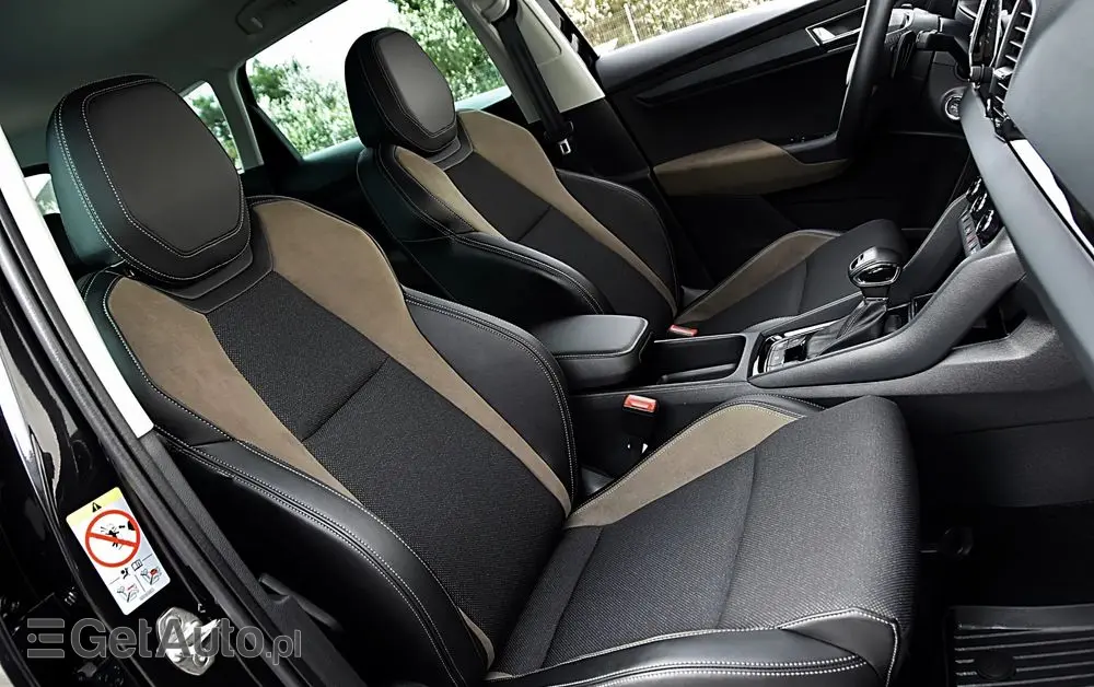 SKODA Karoq 1.5 TSI ACT Selection DSG