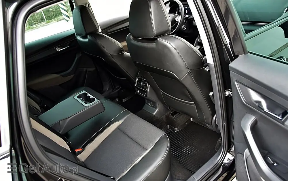 SKODA Karoq 1.5 TSI ACT Selection DSG