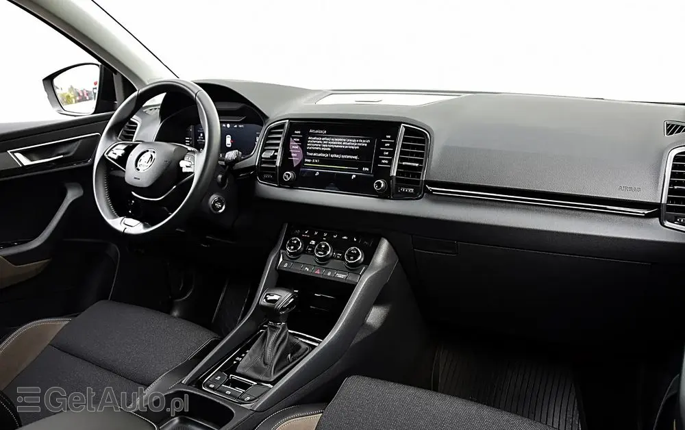 SKODA Karoq 1.5 TSI ACT Selection DSG