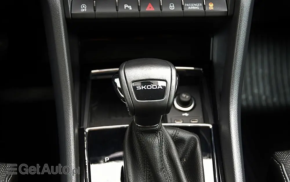 SKODA Karoq 1.5 TSI ACT Selection DSG