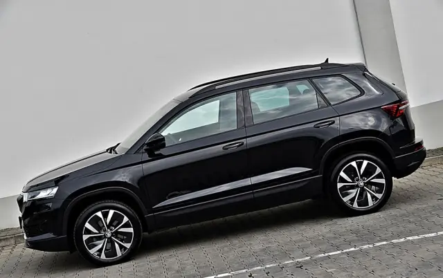 SKODA Karoq 1.5 TSI ACT Selection DSG
