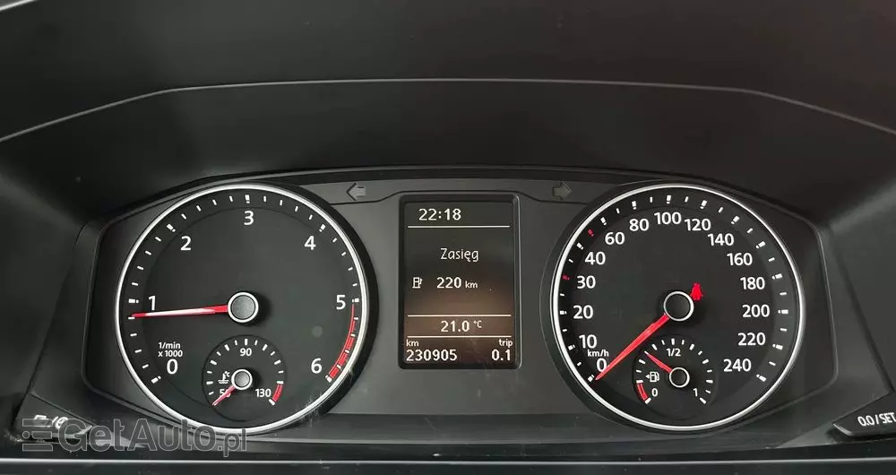 VOLKSWAGEN Transporter 