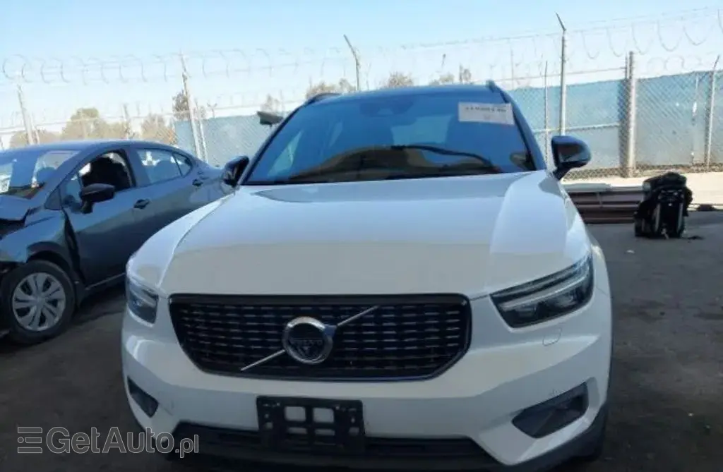 VOLVO Xc 40 