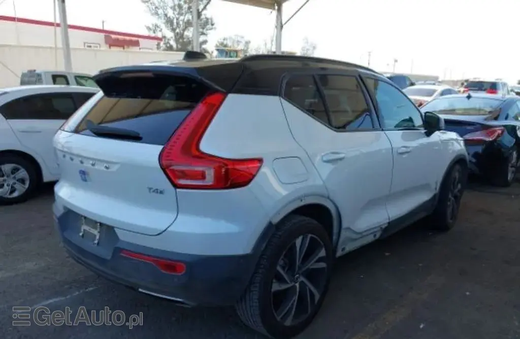 VOLVO Xc 40 