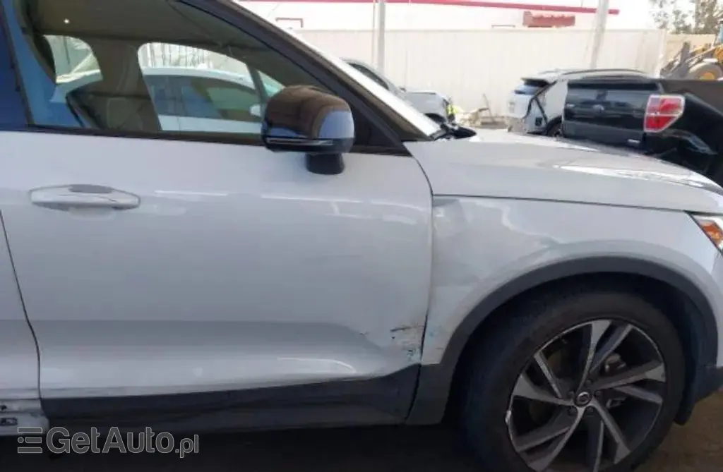 VOLVO Xc 40 