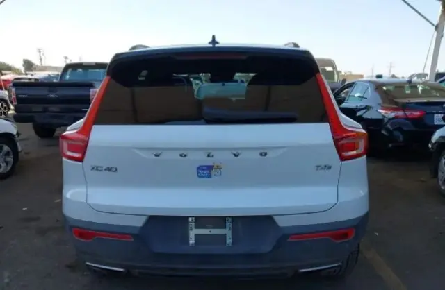 VOLVO Xc 40 