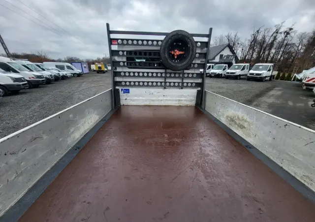 VOLKSWAGEN Crafter doka klima super stan skrzynia 