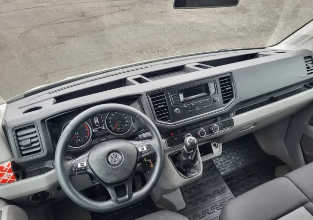 VOLKSWAGEN Crafter doka klima super stan skrzynia 