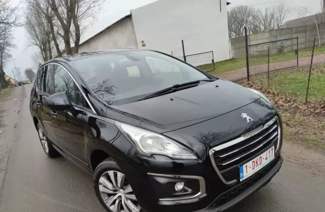 PEUGEOT 3008 