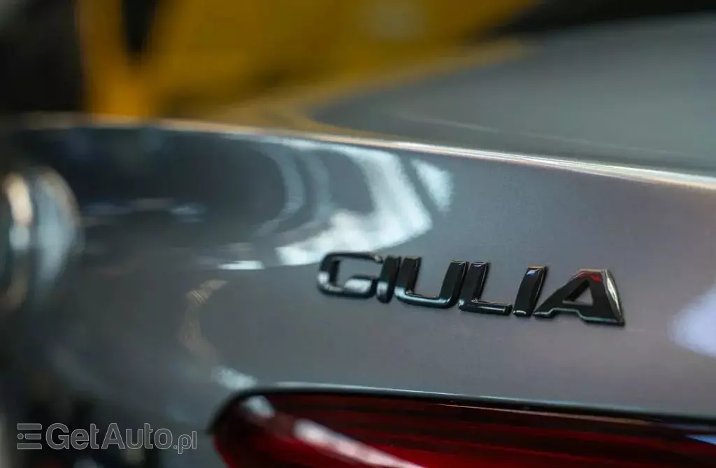 ALFA ROMEO Giulia 