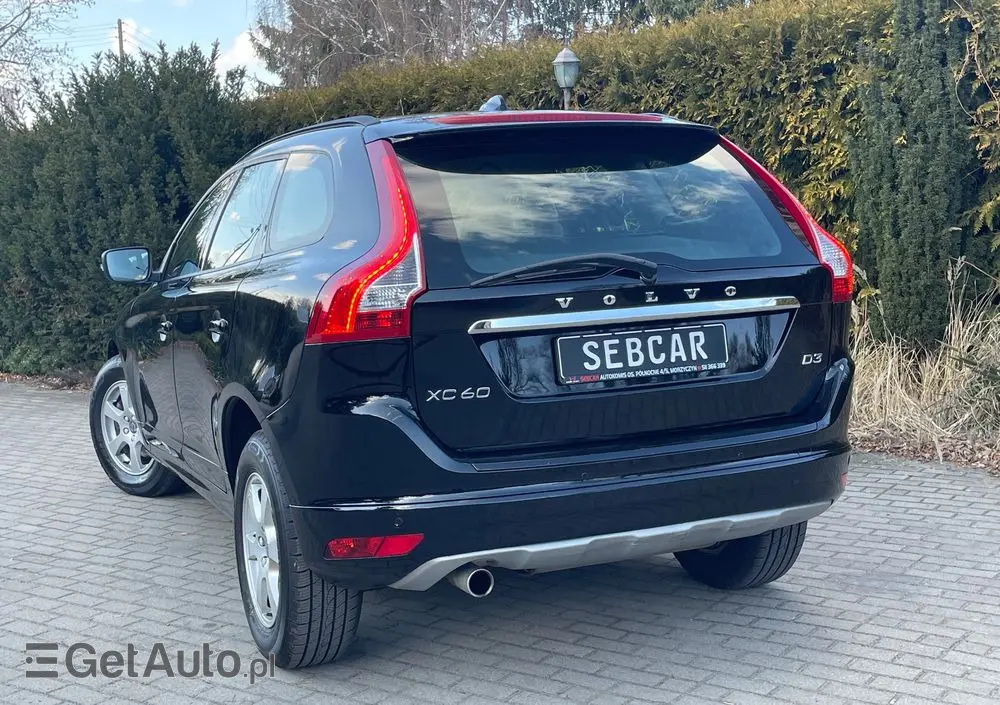 VOLVO XC 60 D3 Momentum