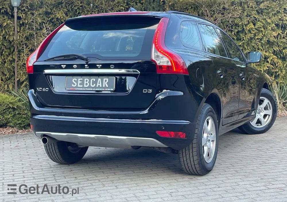 VOLVO XC 60 D3 Momentum