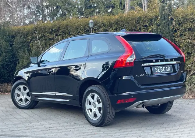 VOLVO XC 60 D3 Momentum