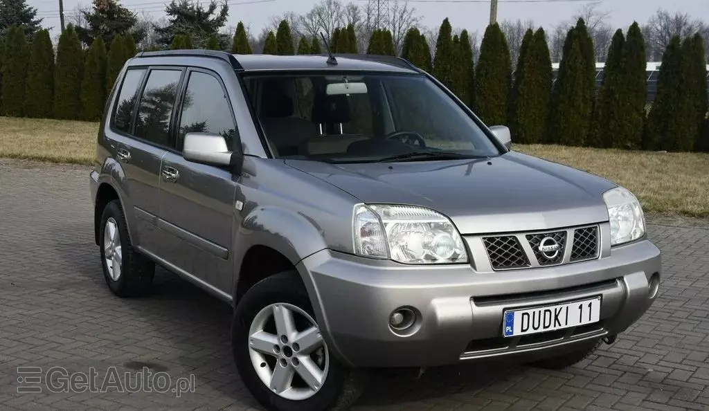 NISSAN X-Trail 