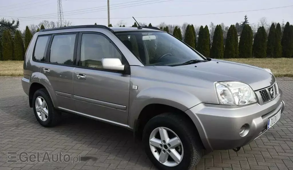 NISSAN X-Trail 