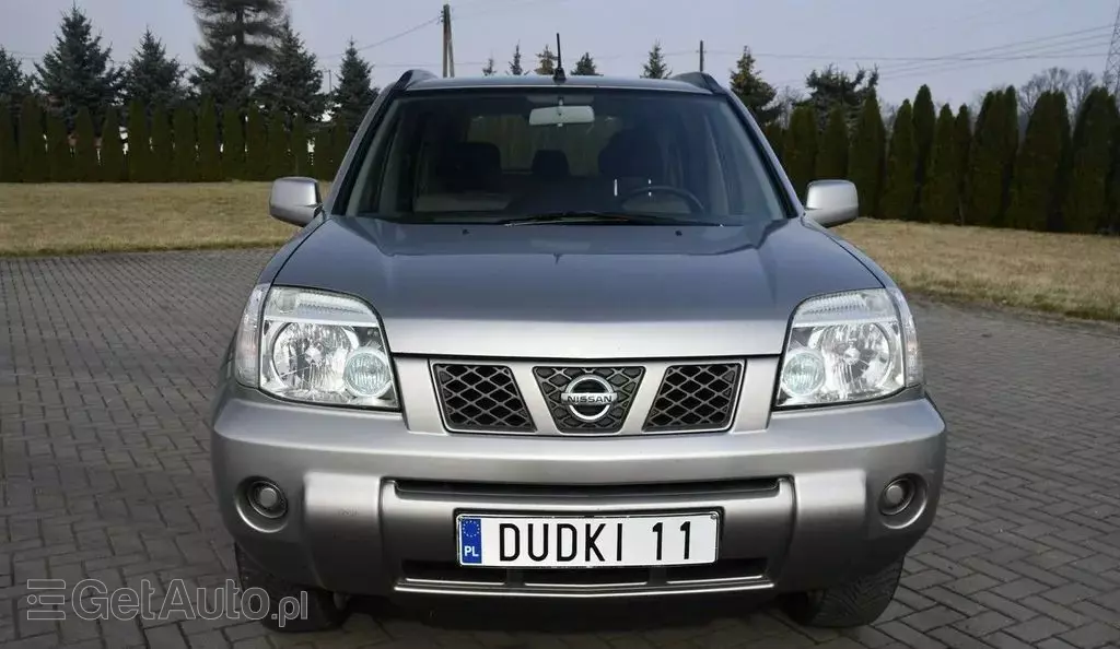 NISSAN X-Trail 