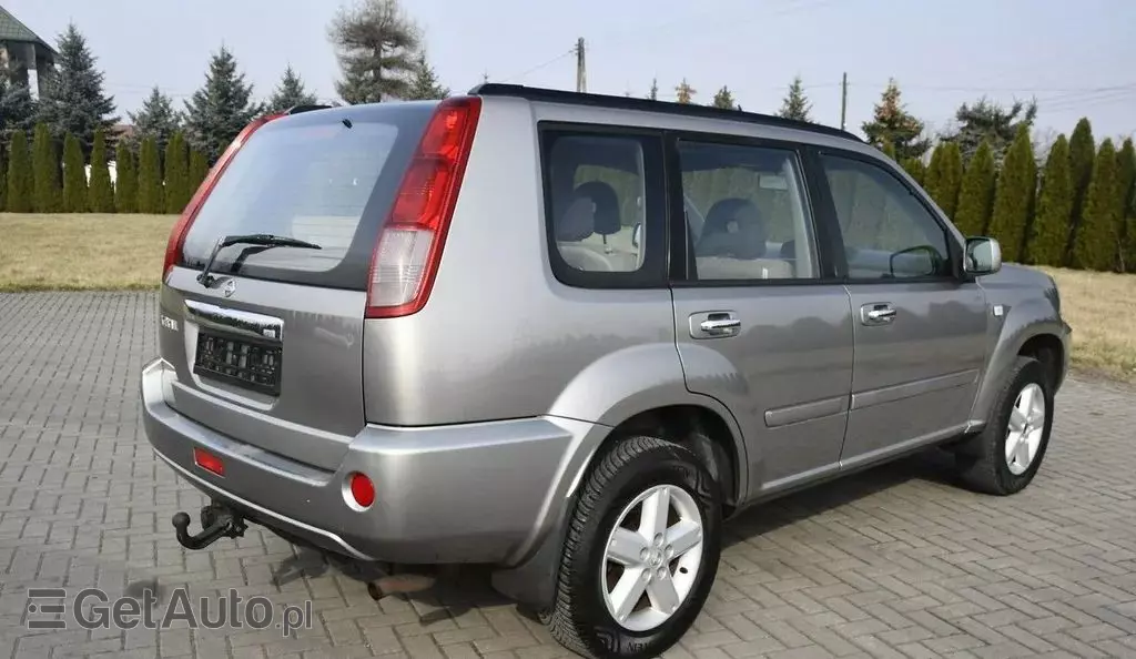 NISSAN X-Trail 