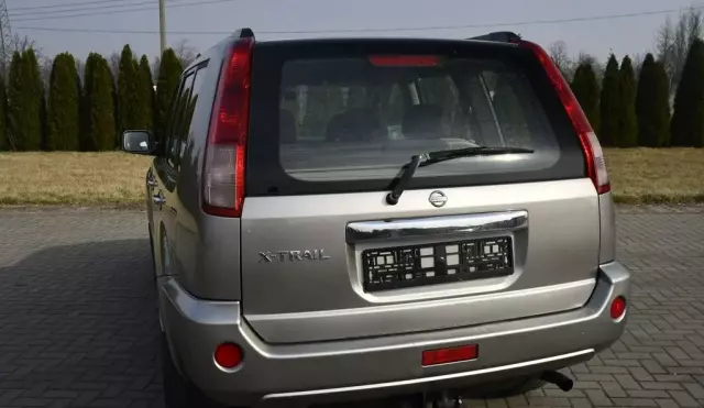 NISSAN X-Trail 