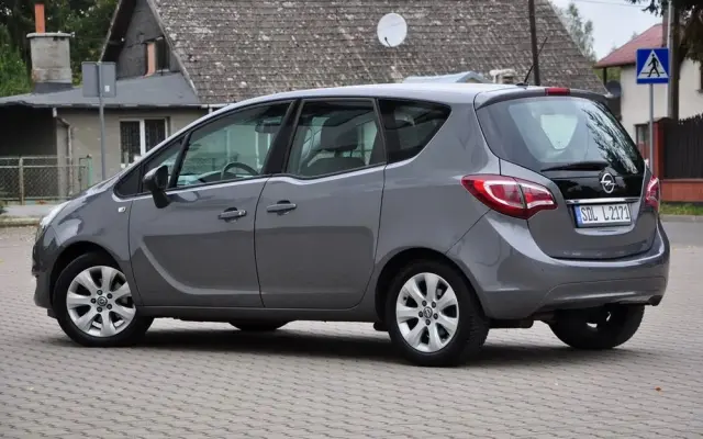 OPEL Meriva 1.4 Active